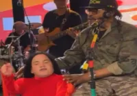 Edson Gomes expulsa influencer 'malandrinha' no 'Rancho do Maia' imagem