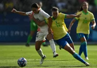 Em virada relâmpago, Brasil perde para o Japão no futebol feminino