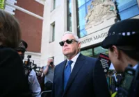 Ex-astro de TV admite que fez 'imagens indecentes de crianças'