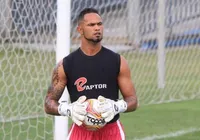 Ex-goleiro Bruno é visto entregando móveis no Rio de Janeiro imagem