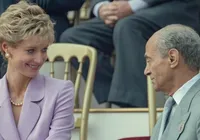 Ex-sogro de Lady Di é acusado de estuprar várias funcionárias