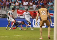 Goleiros brilham e jogaço entre Bahia e Botafogo termina empatado