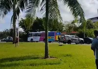 Motorista é feito de refém em tentativa de assalto a ônibus em Salvador
