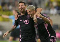 Inter Miami vence com dois gols de Messi e leva troféu na MLS