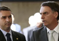 Jair Bolsonaro e filho ‘01’ mantêm empresa que pode fabricar arma imagem