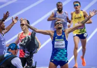 Júlio Cesar conquista ouro no atletismo e bate recorde mundial