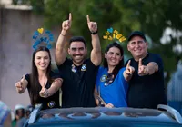 Júnior Marabá arrasta multidão na “carreata do Juninho” em LEM