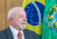 Lula posa com candidatos aliados em Brasília