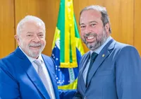 Ministro de Lula admite possível retorno do horário de verão