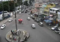 Dois homens invadem casa e fazem mulher grávida de refém em Salvador