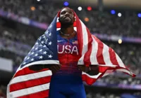 Noah Lyles vence os 100m por milésimos e conquista o ouro