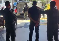 Oito policiais penais foram presos em 2024 na Bahia imagem