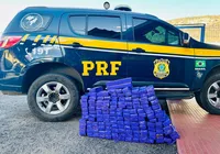 PRF apreende 130 kg de maconha em veículo roubado na Bahia