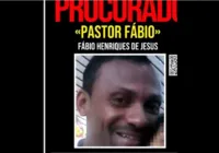 Pastor procurado passava pênis em mulheres e crianças em culto