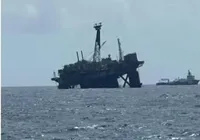 Plataforma da Petrobrás sofre inclinação acidental na Bacia de Campos imagem