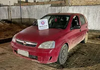 Polícia encontra mais de 15 kg de drogas dentro de carro na Bahia