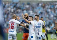 “Se tiver sequência, Bahia pode brigar pelo título”, destaca comentarista