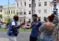 Secretário comemora turismo internacional na Bahia e voos para França