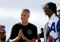 Tony Hawk diz que atletas brasileiros "têm fogo"; entenda