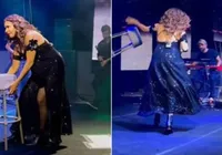 VÍDEO: Daniela Mercury se irrita e arremessa banco durante show em Salvador