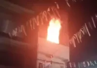Vídeo: prédio pega fogo na Federação e assusta moradores
