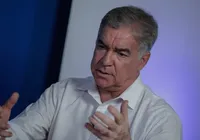 Zé Neto promete "triplicar números de creches" em Feira, caso eleito