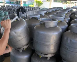 Acelen anuncia novo aumento e preço do gás de cozinha dispara na Bahia
