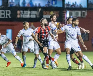 Bahia e Vitória dominam lista de jogadores com mais minutos no Brasileirão