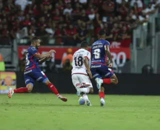 Bahia x Flamengo: Jogadores saem de campo lesionados e preocupam Tite