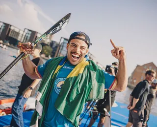 Baiano de 23 anos é campeão mundial no ISA World, na Dinamarca