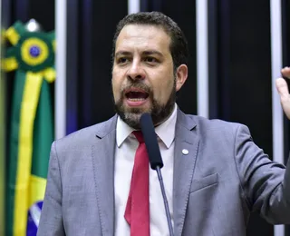 Boulos muda discurso e chama regime de Maduro de ditadura: "Lógico"