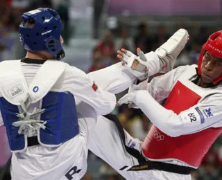 Brasileiro cai nas quartas e vai lutar pelo bronze no taekwondo