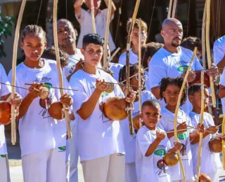 Capoeira: Praia do Forte recebe 10ª edição de batizado do Grupo Esporão