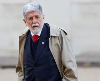 Celso Amorim está ‘chocado’ com revogação da custódia de embaixada