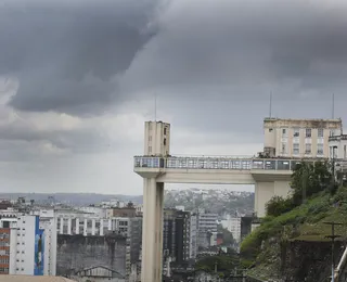 Chuva que não para mais: até quando continua o clima frio na Bahia?