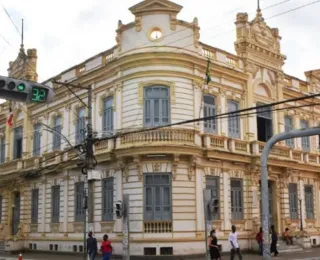 Cidade baiana abre concurso para preenchimento de quase 600 vagas