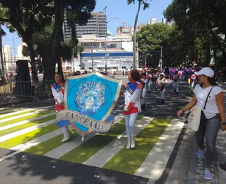 Colégios trazem clássicos do Axé Music para desfile de 7 de Setembro