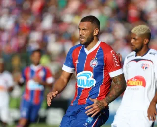 Considerado ídolo pela torcida do Bahia, atacante anuncia aposentadoria