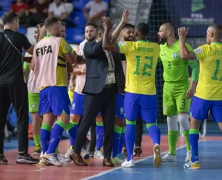 Copa do Mundo de Futsal: Brasil goleia Costa Rica e avança às quartas