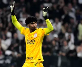 Corinthians erra data de compra e paga para usar goleiro contra o Fla