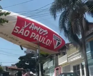 Dirigível com escudo do São Paulo cai em Osasco; veja vídeo