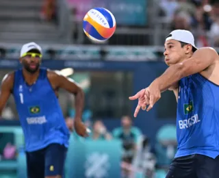 Dupla brasileira atropela Canadá e mantém 100% no vôlei de praia