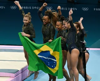 É BRONZE!! Com Rebeca inspirada, Brasil fica em 3° na ginástica