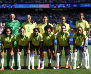 É prata! Brasil perde para os EUA e mantém tabu no futebol feminino