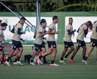 Elenco do Vitória avança na preparação para pegar o Atlético-GO