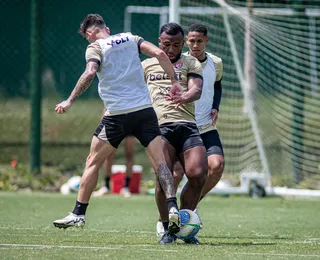 Elenco do Vitória realiza trabalhos técnicos  na Toca do Leão