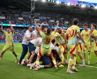 Espanha vence França na prorrogação e é ouro no futebol masculino