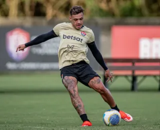 Ex-Vitória, Daniel Jr alfineta: "Não controlo escalação do treinador"