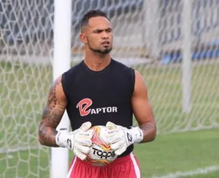 Ex-goleiro Bruno é visto em entregando móveis no Rio de Janeiro