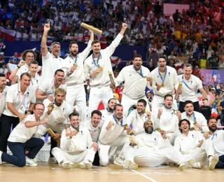 França vence Polônia e é bicampeã olímpica no vôlei masculino